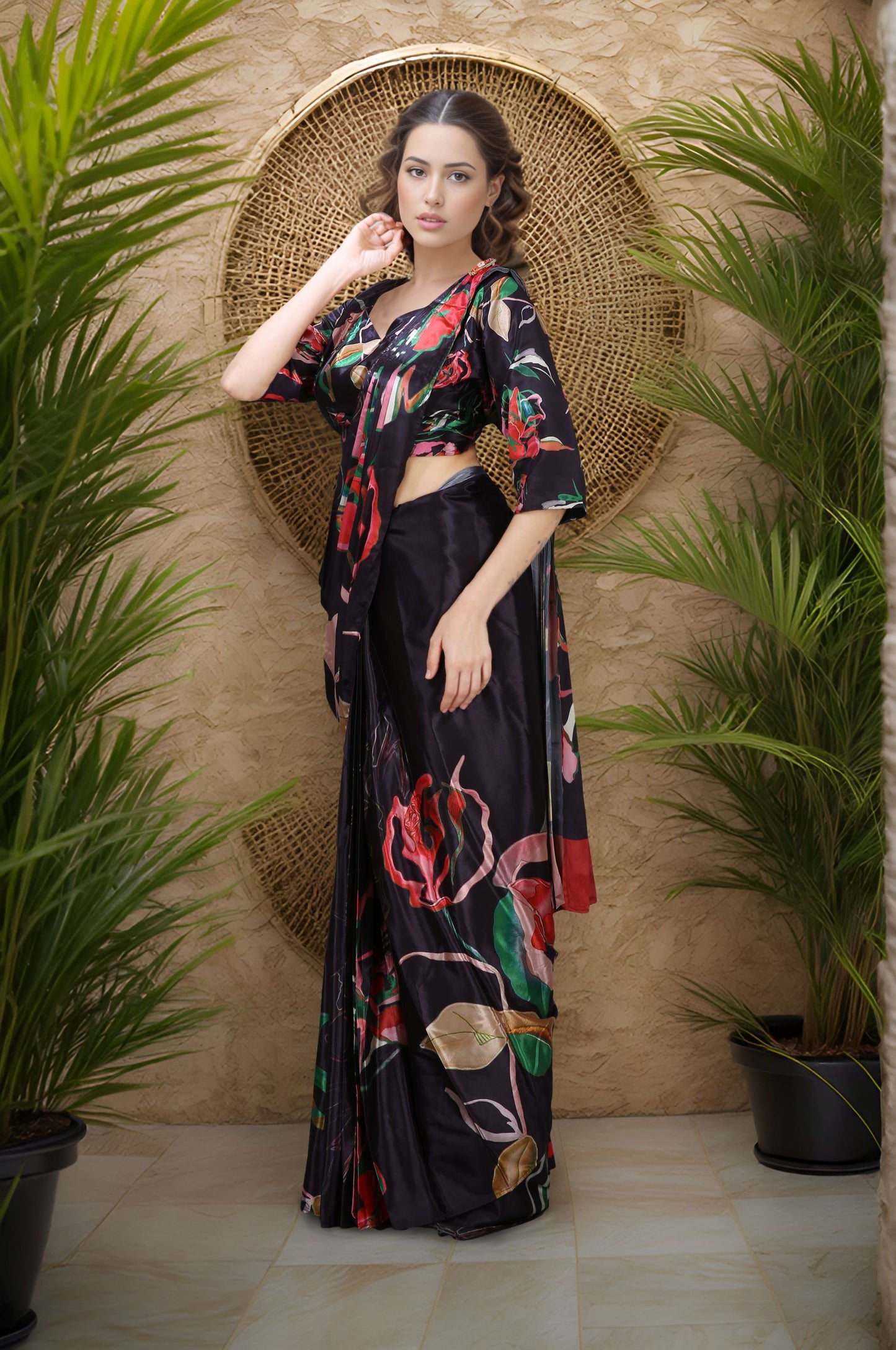 HISO3 - Rtw Saree And Stitched Blouse (Black) - View 6