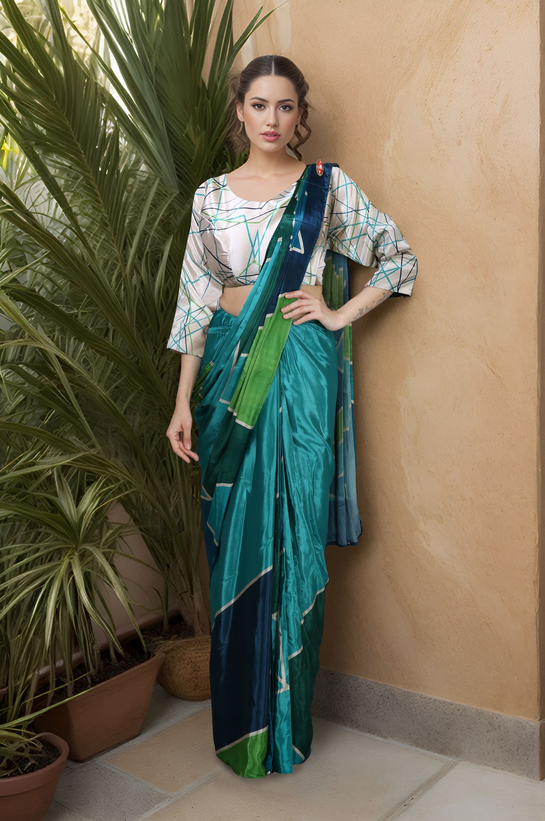 HISO4 - Rtw Saree And Stitched Blouse (Green) - View 4